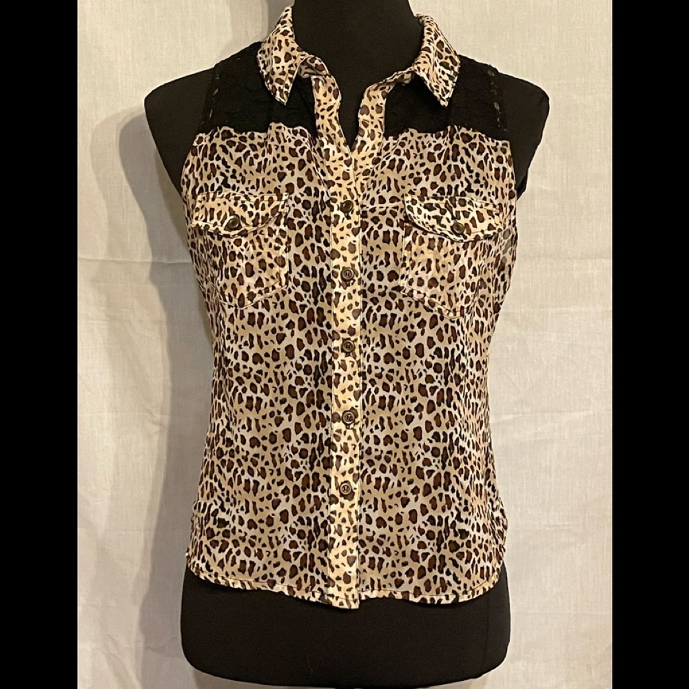 Cheetah print top